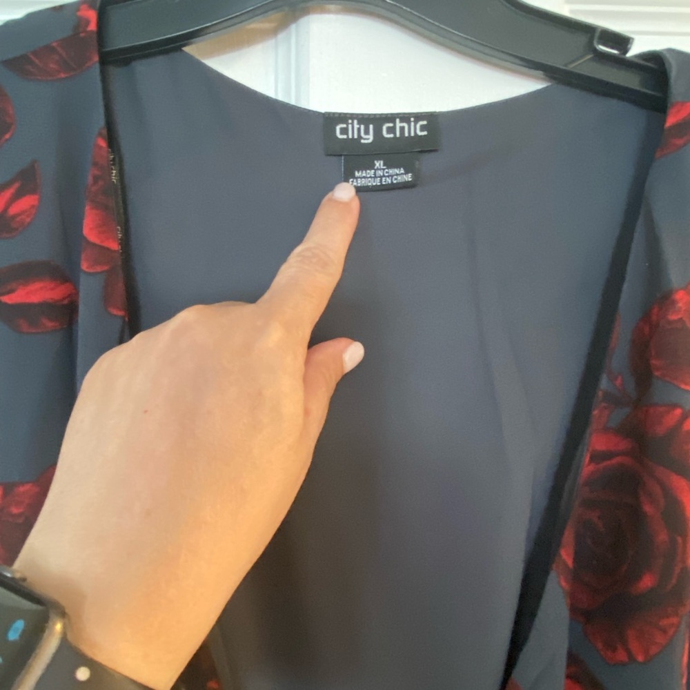 City Chic Red and Black Floral Dress - Picture 4 of 5